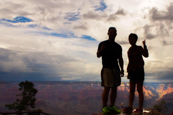 グランドキャニオンで記念撮影