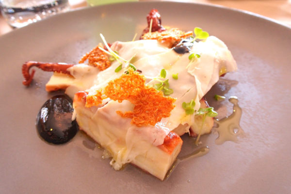 タルタルン タコ