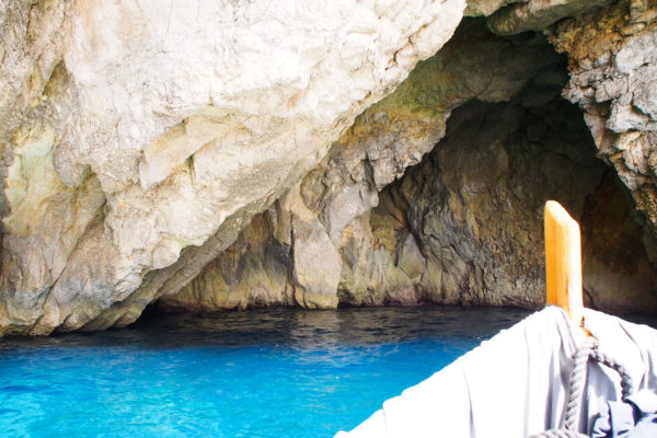 ブルーグロット