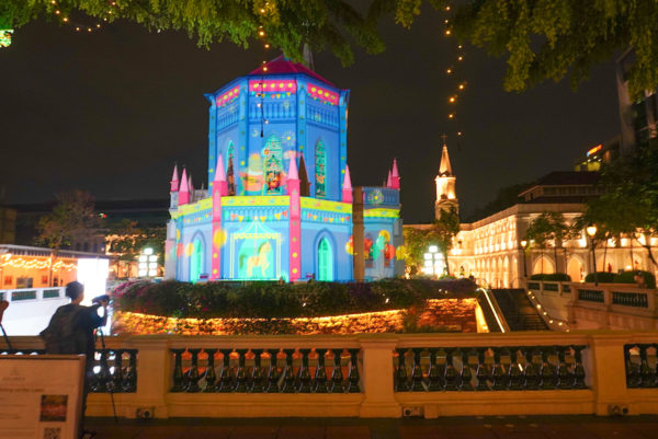 プロジェクションマッピング